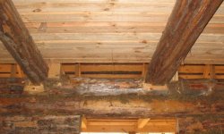 Как увеличить высоту и поднять потолок в частном деревянном доме